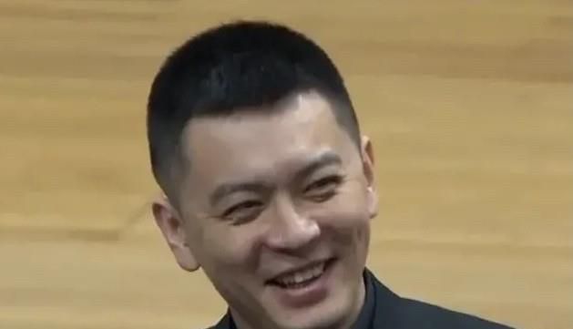《都灵体育报》写道：“国米将在今天官宣续约姆希塔良（续约到2025年，拥有续约选择权）和迪马尔科（续约到2028年）。